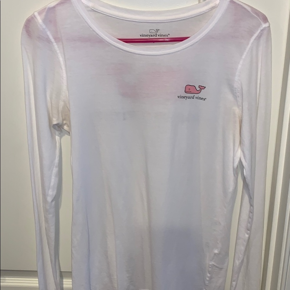 Vineyard Vines t-shirt